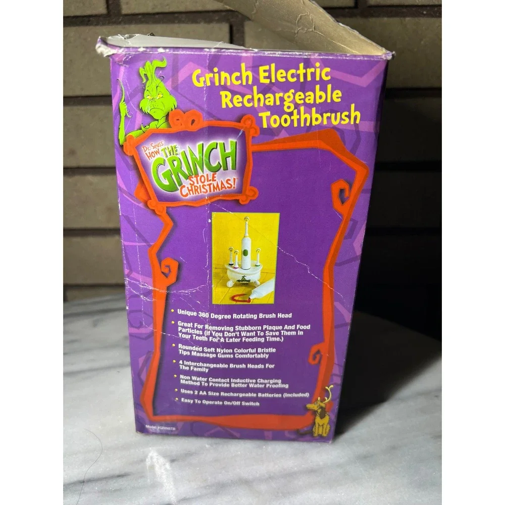 Dr Seuss The Grinch Stole Christmas Whoville Electric Toothbrush NIP READ